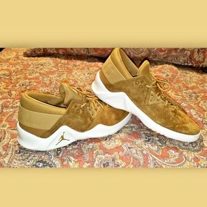 Nike Jordan Flight Fresh Premium in Wheat